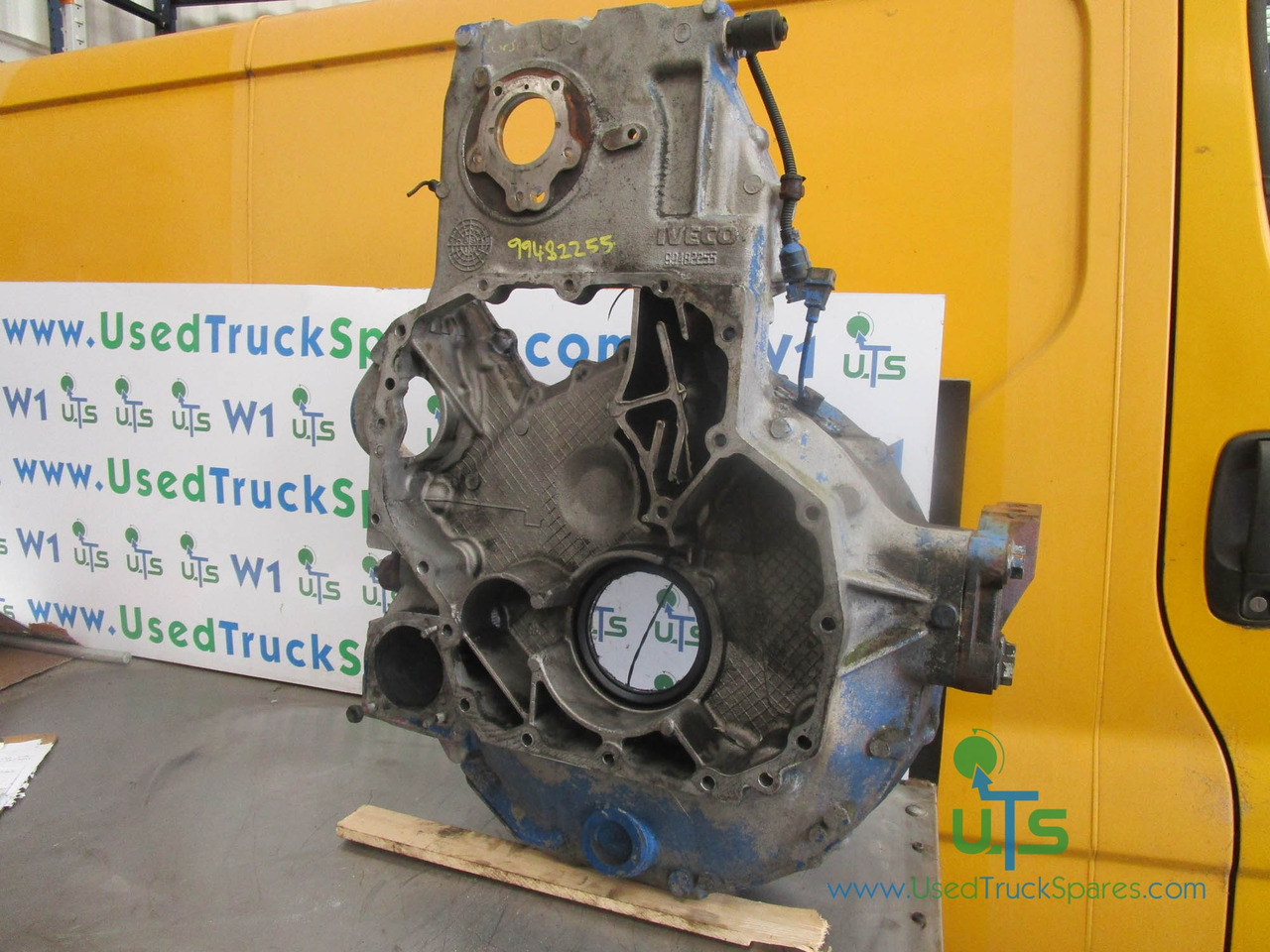IVECO CURSOR 8 FLYWHEEL BELLHOUSING P/NO 99482255 - Flywheel for Truck: picture 1 IVECO CURSOR 8 FLYWHEEL BELLHOUSING P/NO 99482255 - Flywheel for Truck: picture 1