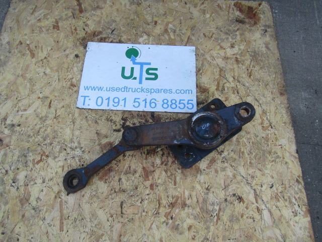 IVECO TREKKER 8X4 2ND AXLE STEERING DROP ARM P/NO 41032756RY - Steering for Truck: picture 1 IVECO TREKKER 8X4 2ND AXLE STEERING DROP ARM P/NO 41032756RY - Steering for Truck: picture 1
