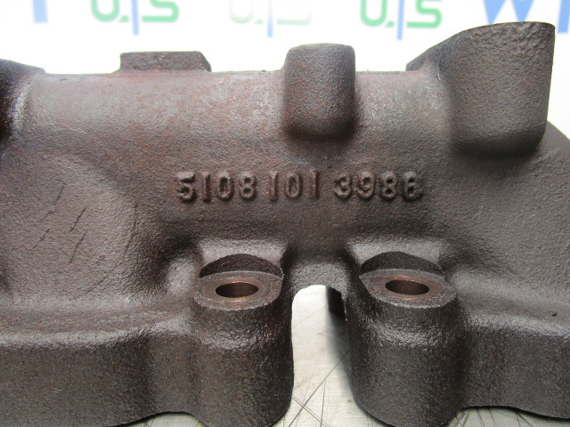 MAN TGL DO834 LFL54 EXHAUST MANIFOLD P/NO 5108101 3986 - Engine and parts for Truck: picture 2 MAN TGL DO834 LFL54 EXHAUST MANIFOLD P/NO 5108101 3986 - Engine and parts for Truck: picture 2