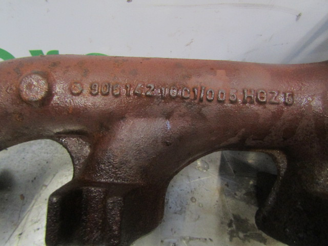 MERCEDES AXOR 1829 EURO 5 EXHAUST MANIFOLD P/NO A906 142 1001 - Muffler/ Exhaust system for Truck: picture 2 MERCEDES AXOR 1829 EURO 5 EXHAUST MANIFOLD P/NO A906 142 1001 - Muffler/ Exhaust system for Truck: picture 2