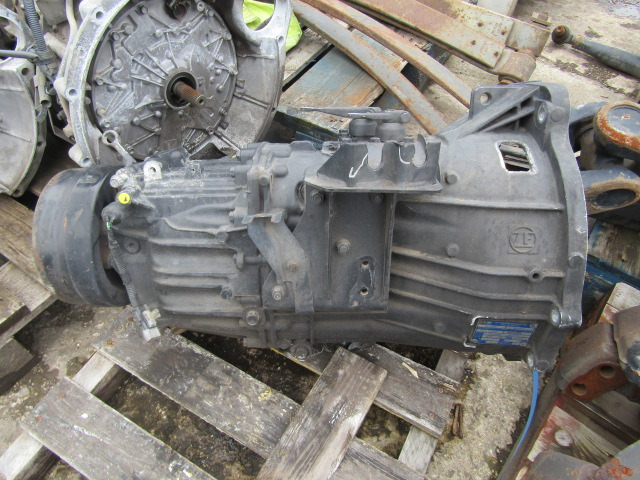 MITSUBISHI FUSO 6 SPEED MANUAL ZF GEARBOX TYPE 6S 420V - Gearbox for Truck: picture 3 MITSUBISHI FUSO 6 SPEED MANUAL ZF GEARBOX TYPE 6S 420V - Gearbox for Truck: picture 3