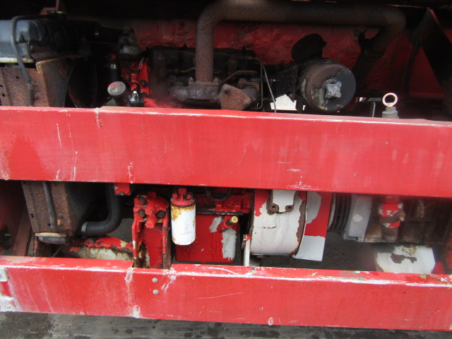 VACUUM TANKER TRAILER TRI AXLE 1996 STEEL TANK FITTED WITH 3CYL PERKINS DONKEY ENGINE - Tank semi-trailer: picture 1 VACUUM TANKER TRAILER TRI AXLE 1996 STEEL TANK FITTED WITH 3CYL PERKINS DONKEY ENGINE - Tank semi-trailer: picture 1