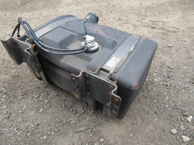 VOLVO FE FUEL TANK 300 LITRE P/NO 20823454 - Fuel tank for Truck: picture 2 VOLVO FE FUEL TANK 300 LITRE P/NO 20823454 - Fuel tank for Truck: picture 2