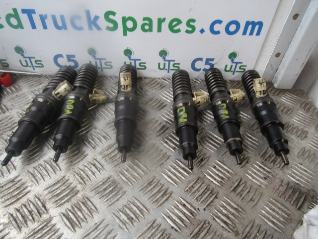 VOLVO FM9 D9D INJECTORS SET (6) ‘DELPHI HRE 114’ - Fuel processing/ Fuel delivery for Truck: picture 1 VOLVO FM9 D9D INJECTORS SET (6) ‘DELPHI HRE 114’ - Fuel processing/ Fuel delivery for Truck: picture 1