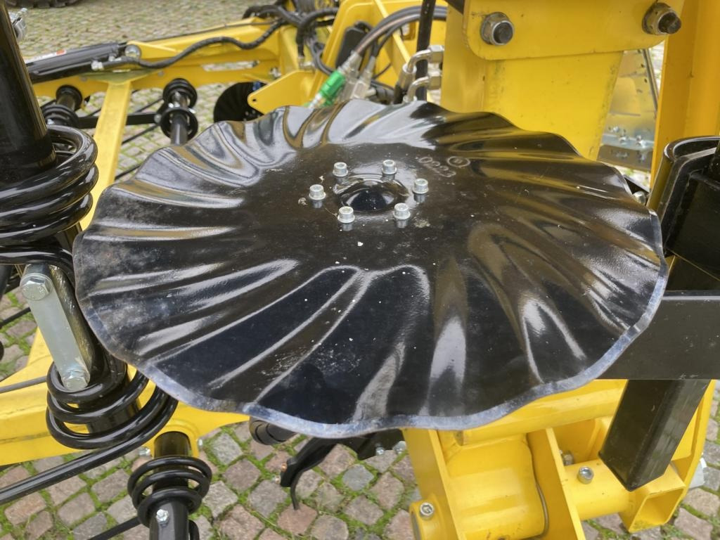 Bednar PRO PN 9000 - Disc harrow: picture 3 Bednar PRO PN 9000 - Disc harrow: picture 3