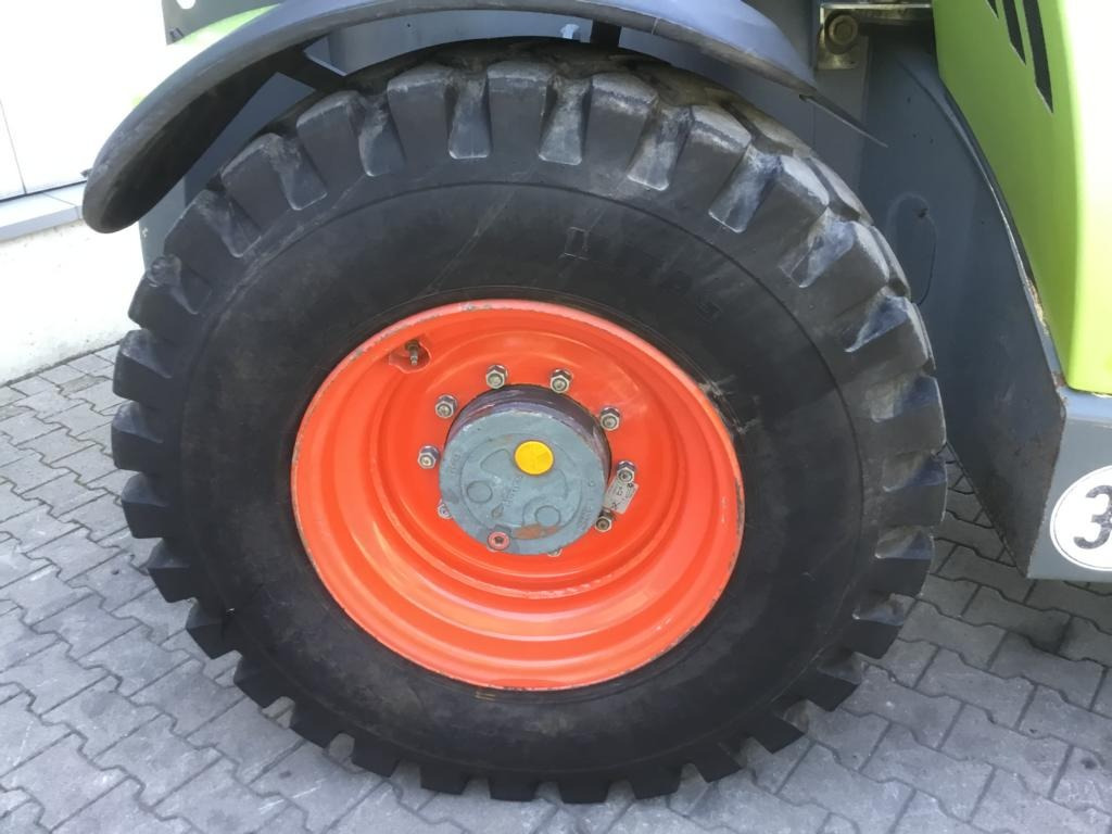 CLAAS SCORPION 7044 VARIPOWER - Loader: picture 5 CLAAS SCORPION 7044 VARIPOWER - Loader: picture 5