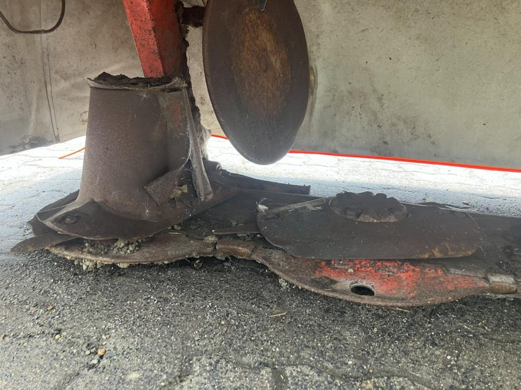 Kuhn GMD 4410 - Mower: picture 2 Kuhn GMD 4410 - Mower: picture 2