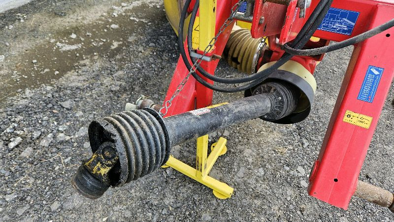 Mower Pöttinger Novacat 305 H: picture 6