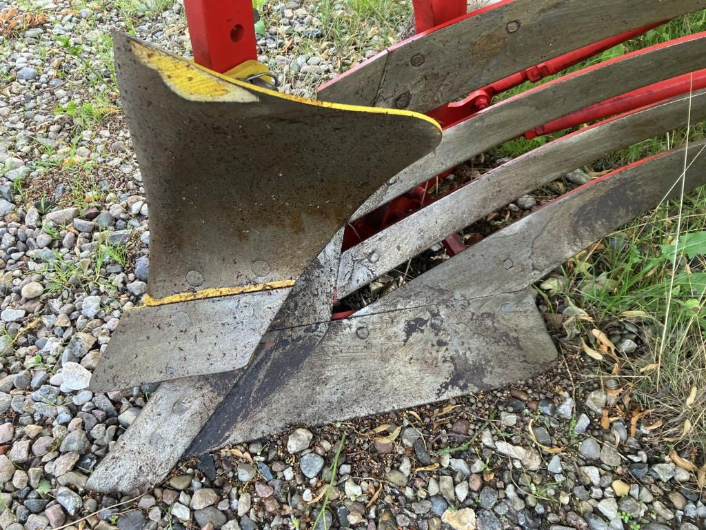 New Plow Pöttinger SERVO 35 S-5 PLUSNOVA: picture 12