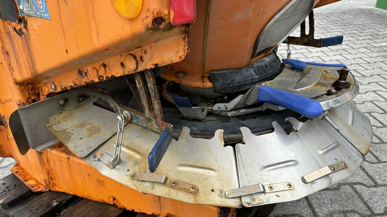 Rauch AXEO 18.1 H - Sand/ Salt spreader: picture 5 Rauch AXEO 18.1 H - Sand/ Salt spreader: picture 5