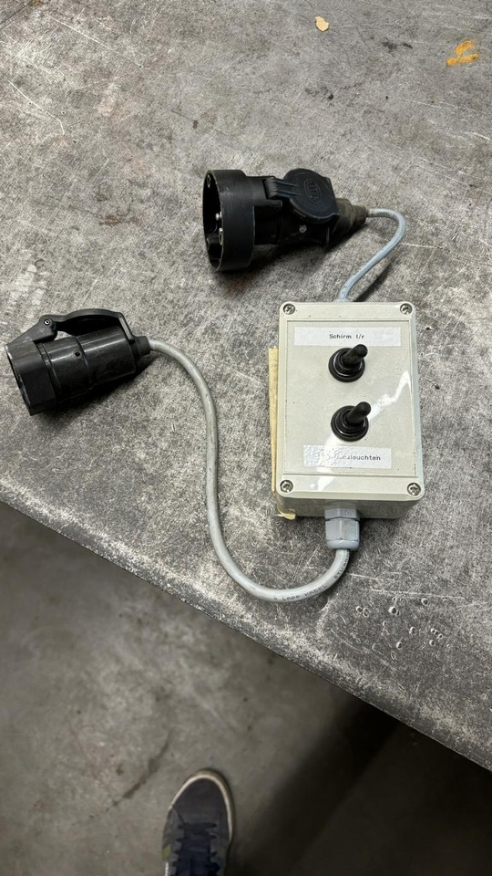 Rauch AXEO 18.1 H - Sand/ Salt spreader: picture 2 Rauch AXEO 18.1 H - Sand/ Salt spreader: picture 2