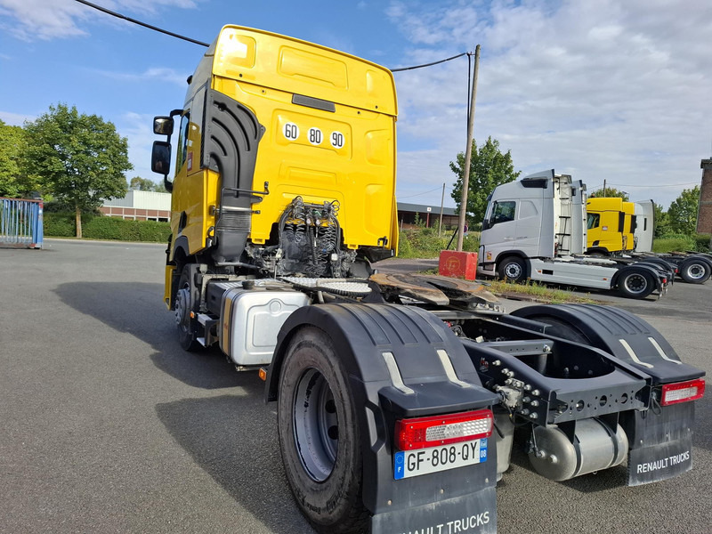 Renault T - Tractor unit: picture 4 Renault T - Tractor unit: picture 4