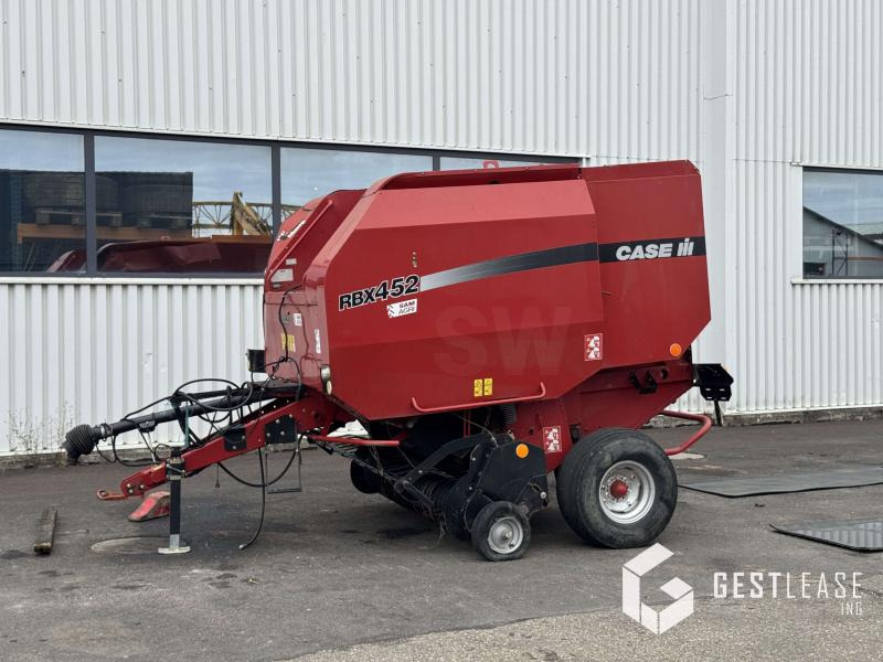 Case IH RBX 452 - Round baler: picture 1 Case IH RBX 452 - Round baler: picture 1