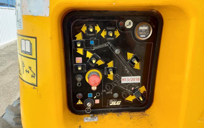 JLG M600JP - Telescopic boom: picture 5 JLG M600JP - Telescopic boom: picture 5