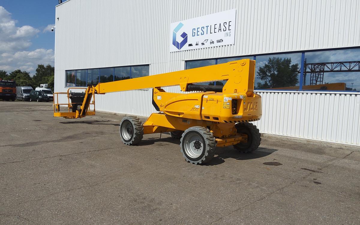 JLG M600JP - Telescopic boom: picture 2 JLG M600JP - Telescopic boom: picture 2