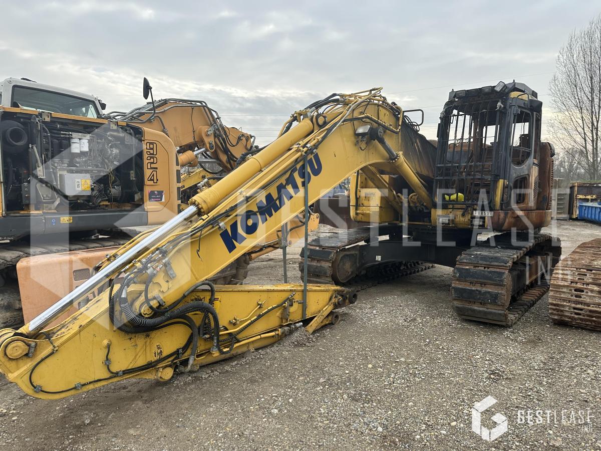 Komatsu PC228USLC-10 - Crawler excavator: picture 1 Komatsu PC228USLC-10 - Crawler excavator: picture 1