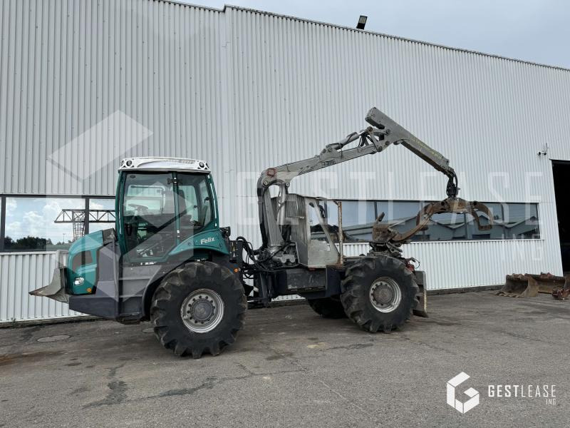 Forestry tractor PFANZELT FELIX 208: picture 1