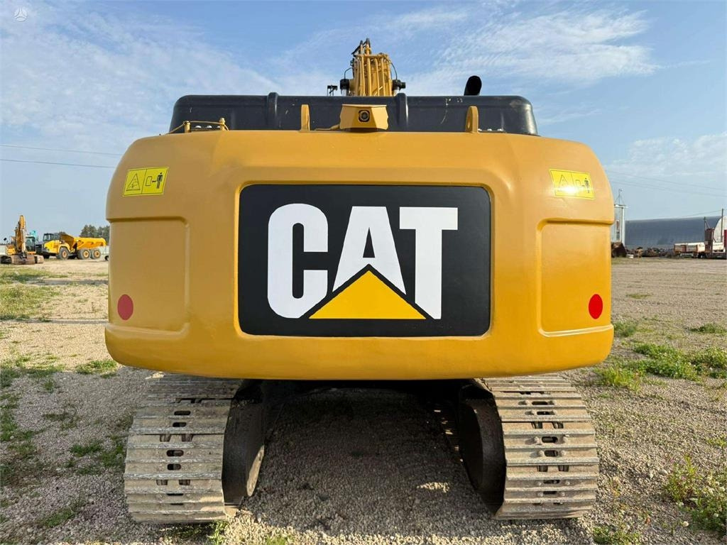 CAT 323 D - Crawler excavator: picture 4 CAT 323 D - Crawler excavator: picture 4