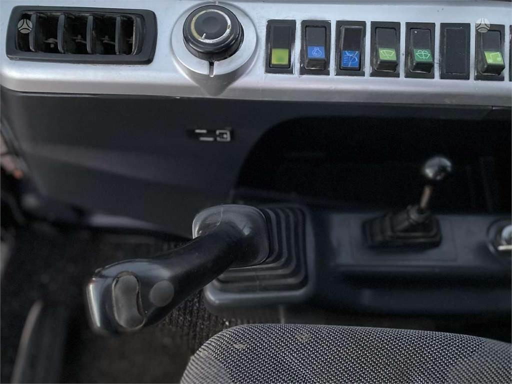 Mini excavator Doosan DX 60 C: picture 17