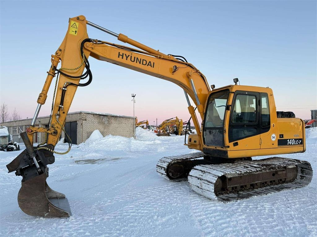 Hyundai Robex 140 LC-7 - Crawler excavator: picture 1 Hyundai Robex 140 LC-7 - Crawler excavator: picture 1