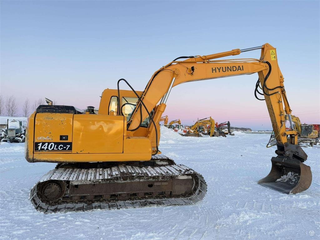 Hyundai Robex 140 LC-7 - Crawler excavator: picture 5 Hyundai Robex 140 LC-7 - Crawler excavator: picture 5