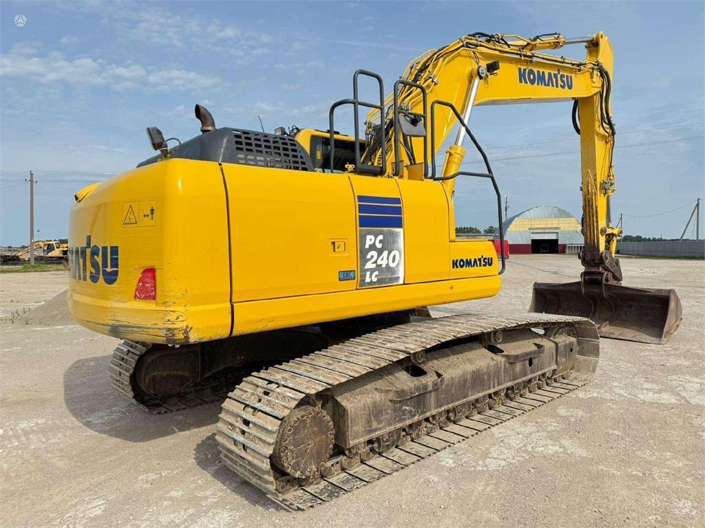 Komatsu PC 240 LC-10 - Crawler excavator: picture 5 Komatsu PC 240 LC-10 - Crawler excavator: picture 5
