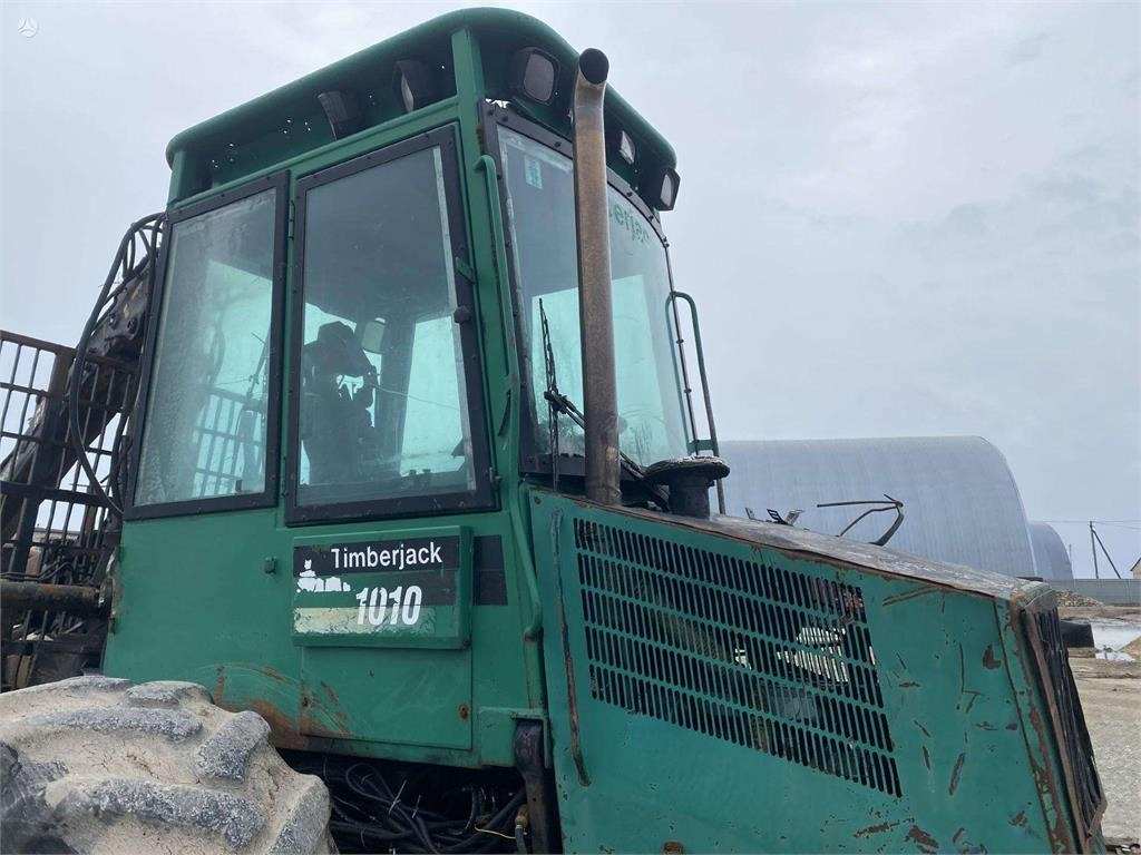 Forwarder Timberjack 1010 DALIMIS FOR SPARE PARTS: picture 16 Forwarder Timberjack 1010 DALIMIS FOR SPARE PARTS: picture 16