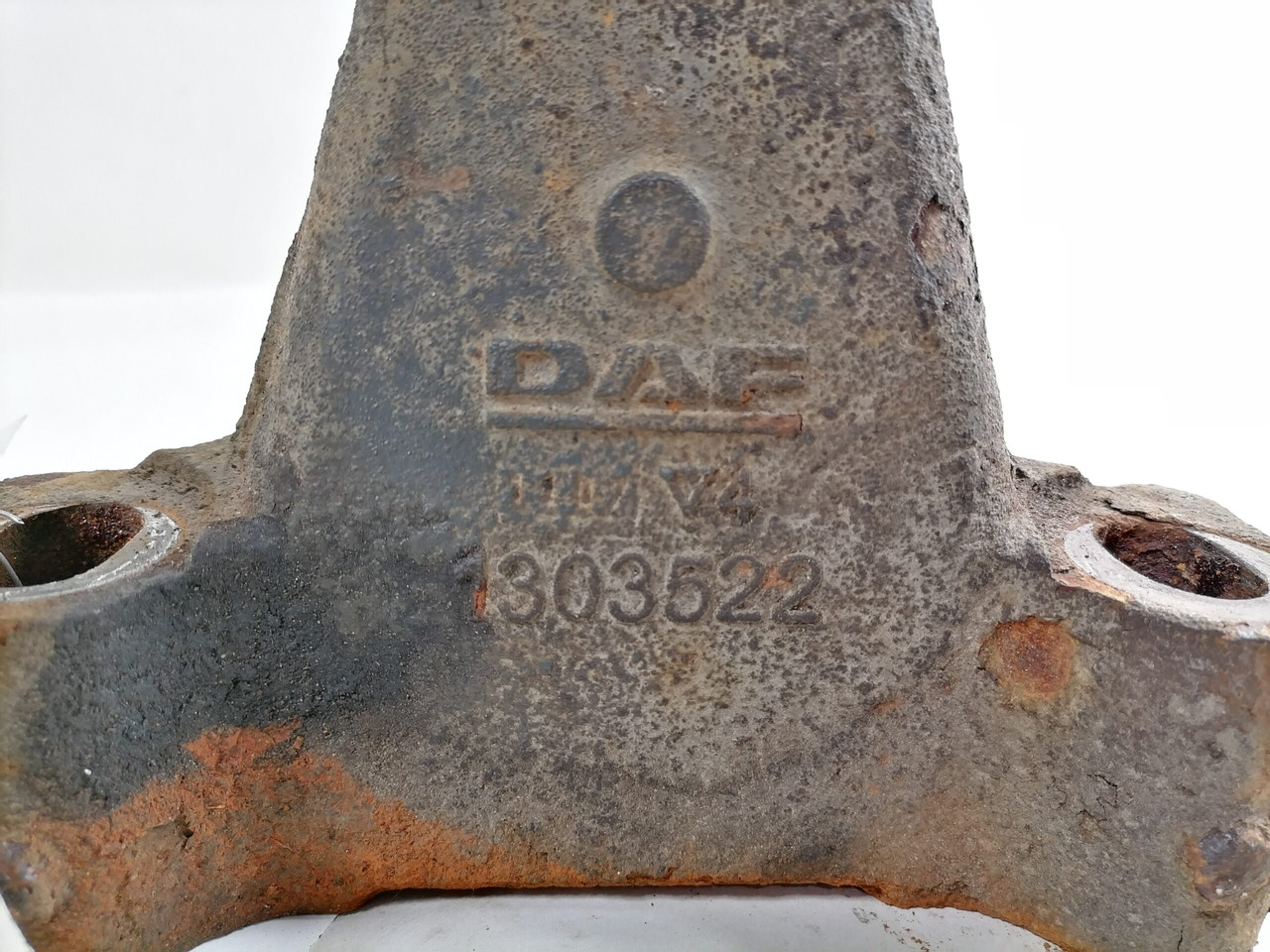 DAF Cab carrier 1303522 - Cab suspension for Truck: picture 3 DAF Cab carrier 1303522 - Cab suspension for Truck: picture 3