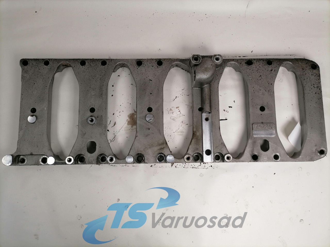 DAF Ladder frame 1747345 - Oil pan for Truck: picture 2 DAF Ladder frame 1747345 - Oil pan for Truck: picture 2