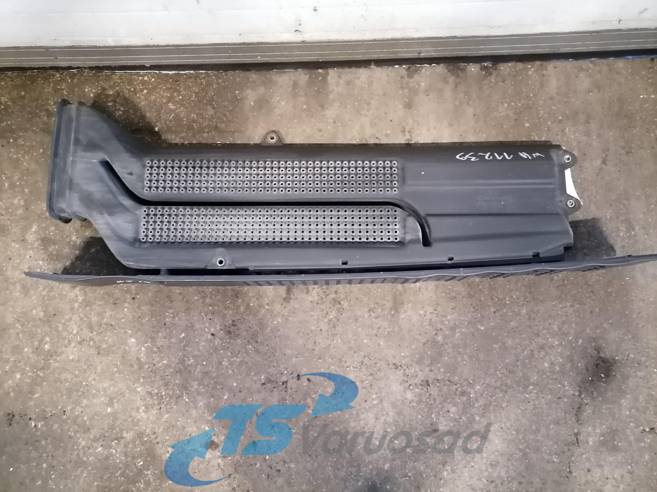 MAN Air intake 81082010517 - Air intake system for Truck: picture 3 MAN Air intake 81082010517 - Air intake system for Truck: picture 3