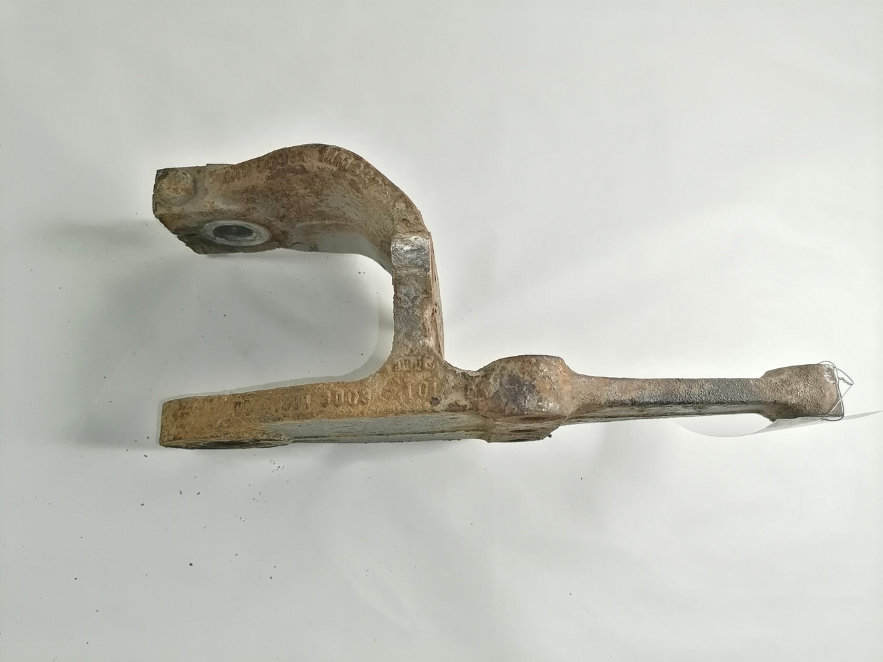 MAN Leaf spring bracket 85413013003 - Suspension for Truck: picture 3 MAN Leaf spring bracket 85413013003 - Suspension for Truck: picture 3