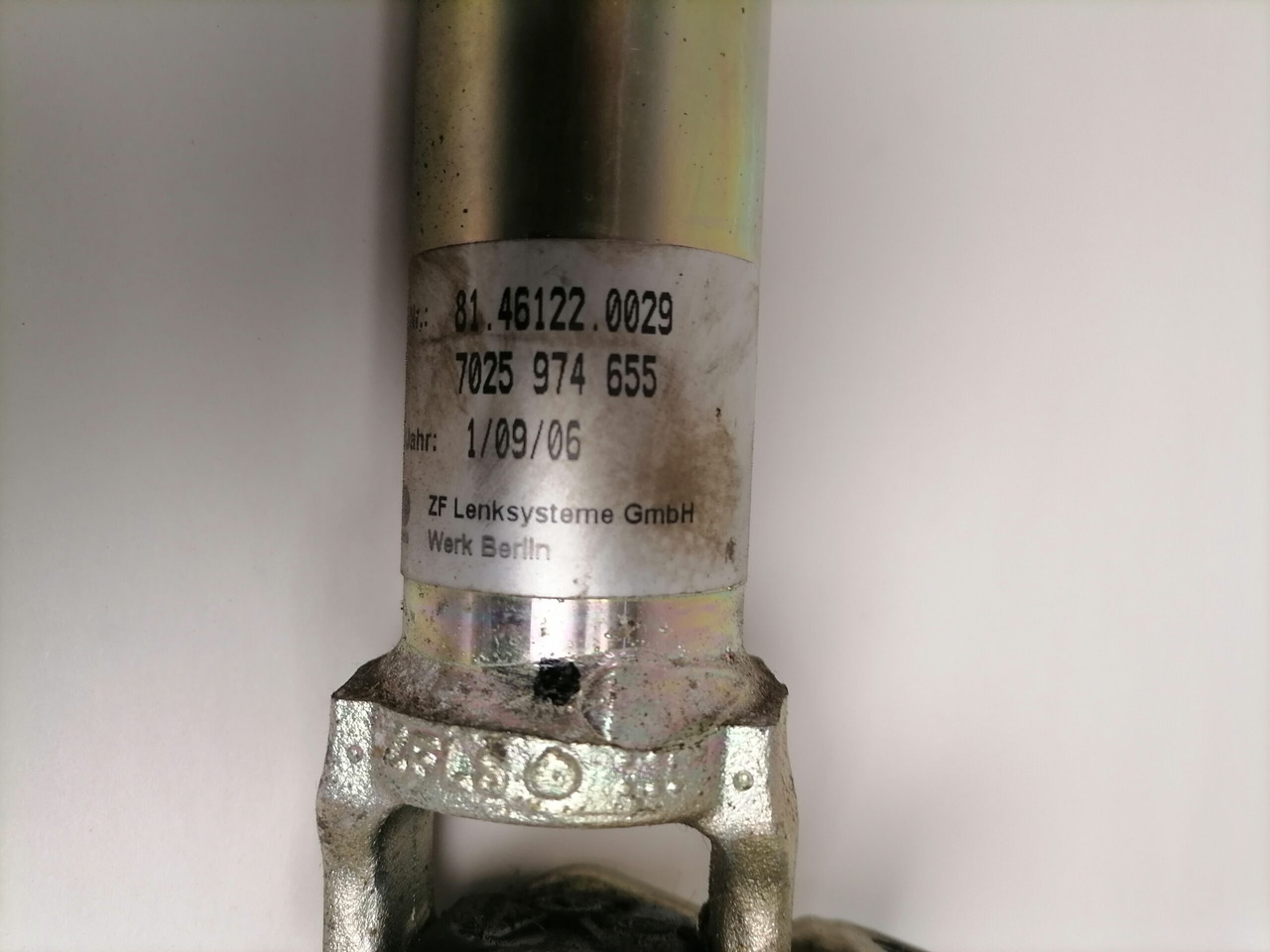 MAN Steering column 81461220029 - Steering for Truck: picture 5 MAN Steering column 81461220029 - Steering for Truck: picture 5