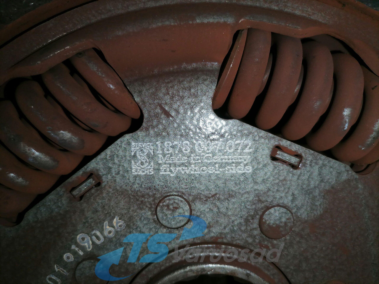 Mercedes-Benz Clutch A0242502501 - Clutch and parts for Truck: picture 3 Mercedes-Benz Clutch A0242502501 - Clutch and parts for Truck: picture 3