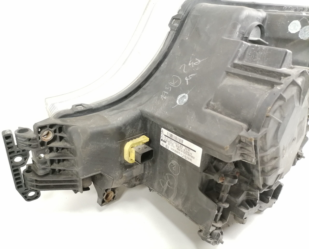 Mercedes-Benz Esituli, xenon A9608200939 - Lights/ Lighting for Truck: picture 3 Mercedes-Benz Esituli, xenon A9608200939 - Lights/ Lighting for Truck: picture 3