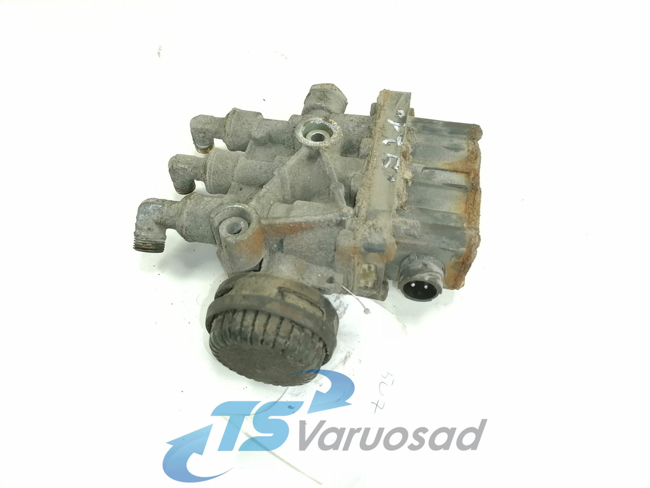 Scania Air suspension control valve, ECAS 1448078 - Brake valve for Truck: picture 1 Scania Air suspension control valve, ECAS 1448078 - Brake valve for Truck: picture 1