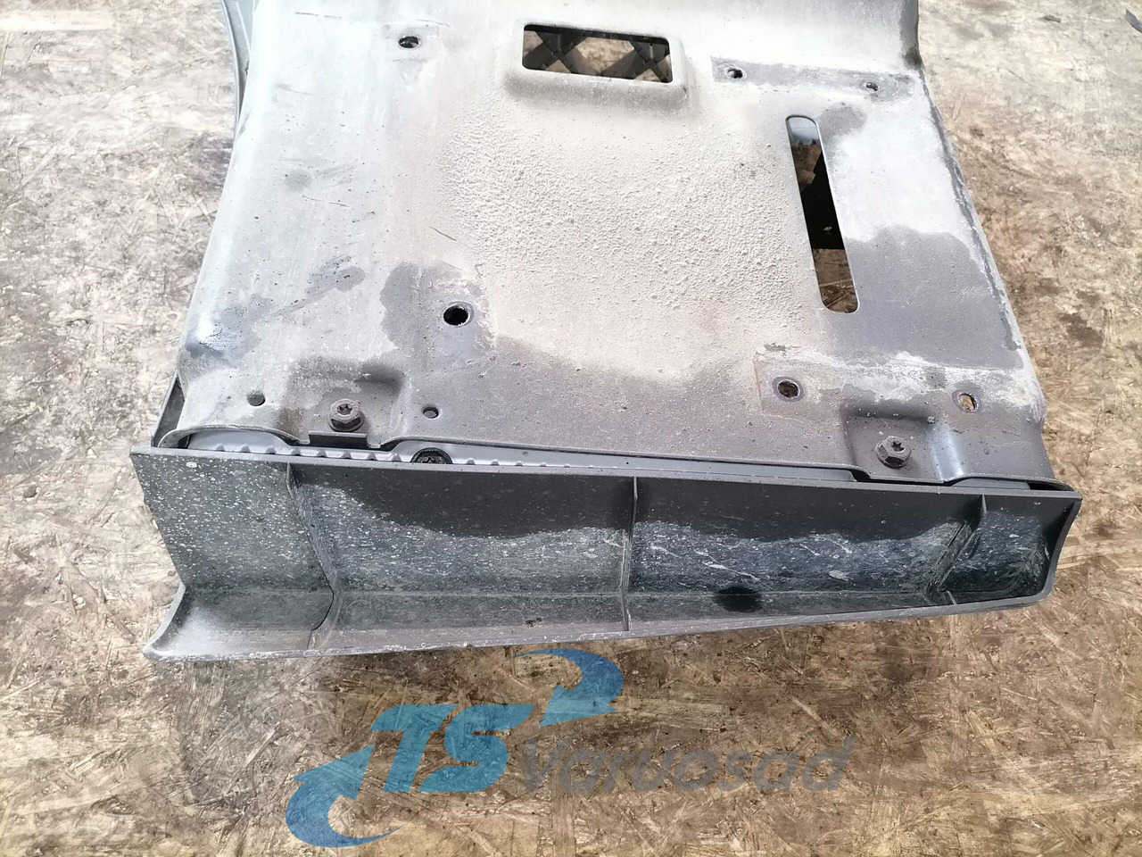 Scania Astmelaua u-plekk, vasak 1498179 - Footstep for Truck: picture 4 Scania Astmelaua u-plekk, vasak 1498179 - Footstep for Truck: picture 4