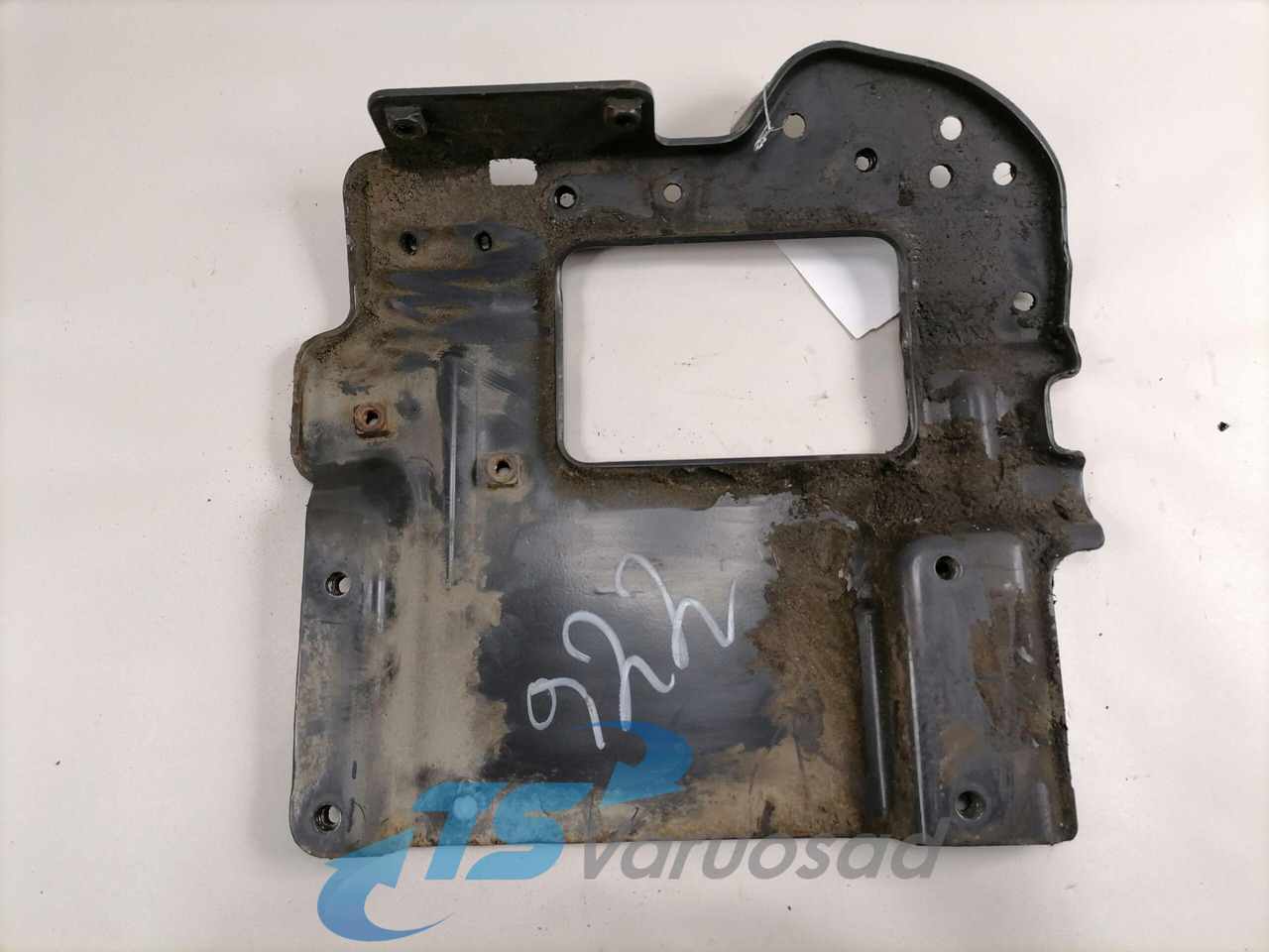 Scania Bumper bracket 1923153 - Bumper for Truck: picture 2 Scania Bumper bracket 1923153 - Bumper for Truck: picture 2