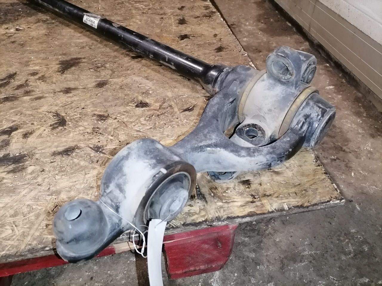 Scania Cab anti-roll bar 1788227 - Cab suspension for Truck: picture 3 Scania Cab anti-roll bar 1788227 - Cab suspension for Truck: picture 3