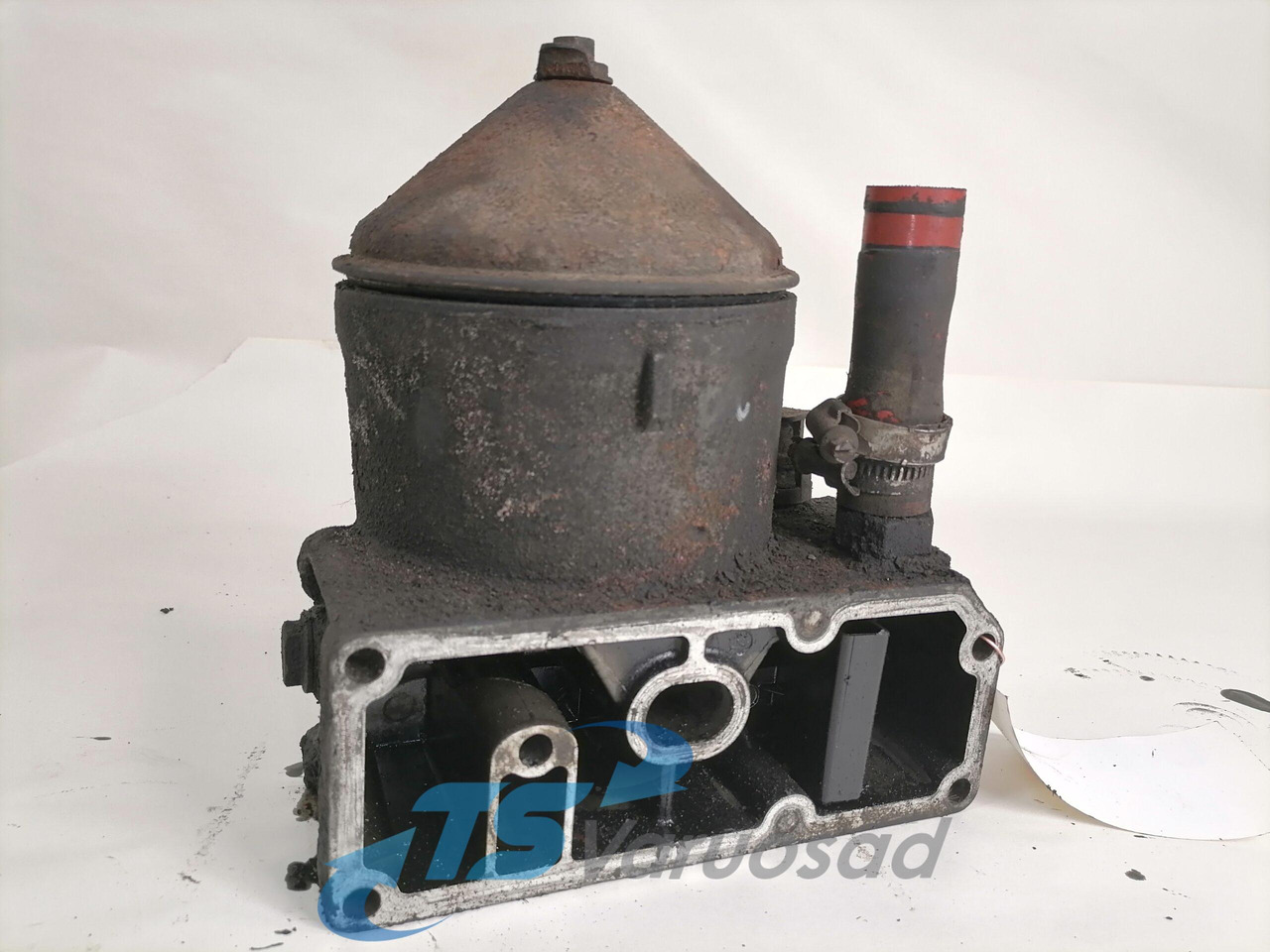Scania Centrifugal oil cleaner 1776593 - Engine and parts for Truck: picture 4 Scania Centrifugal oil cleaner 1776593 - Engine and parts for Truck: picture 4