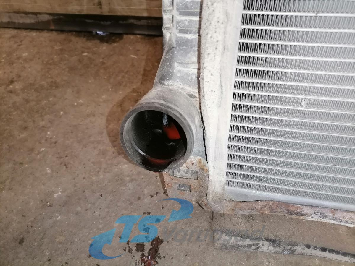 Scania Cooling radiator 1769997 - Radiator for Truck: picture 5 Scania Cooling radiator 1769997 - Radiator for Truck: picture 5