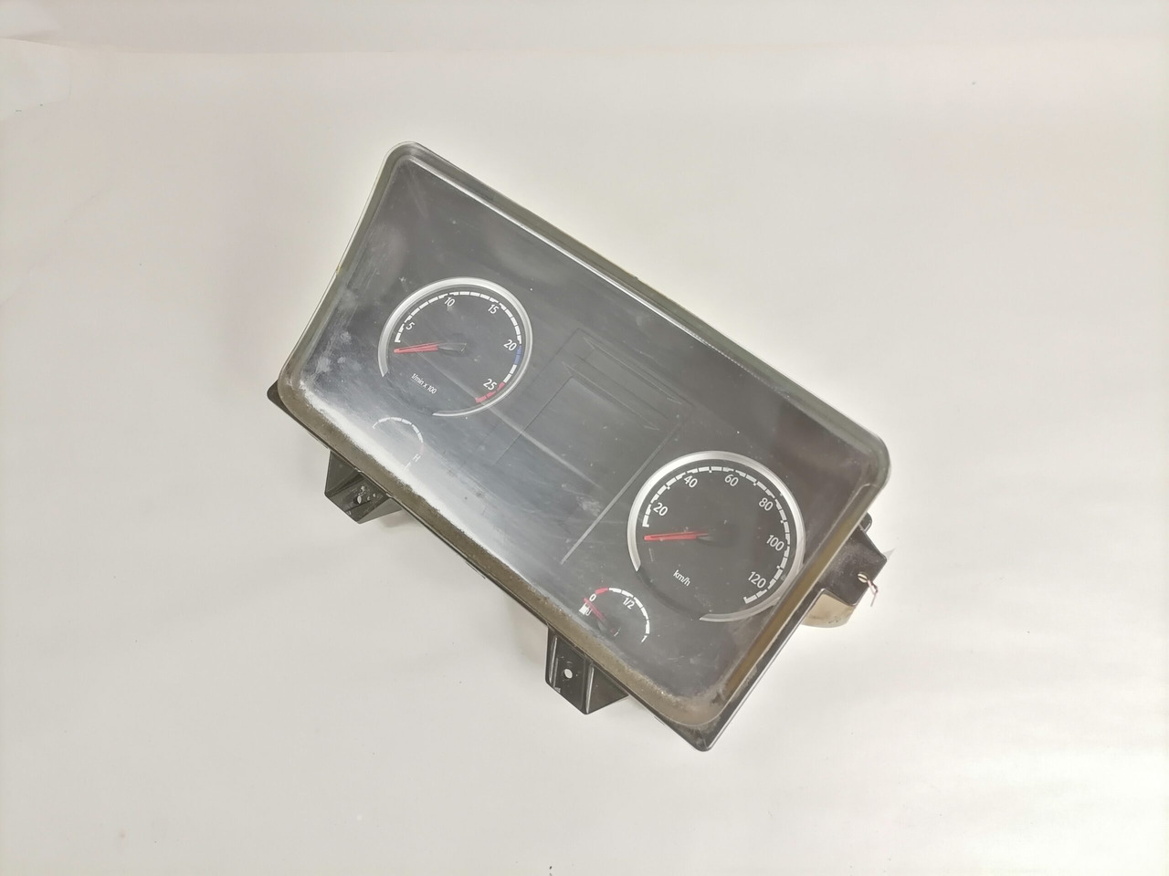 Scania Dashboard 2020196 - Dashboard for Truck: picture 1 Scania Dashboard 2020196 - Dashboard for Truck: picture 1