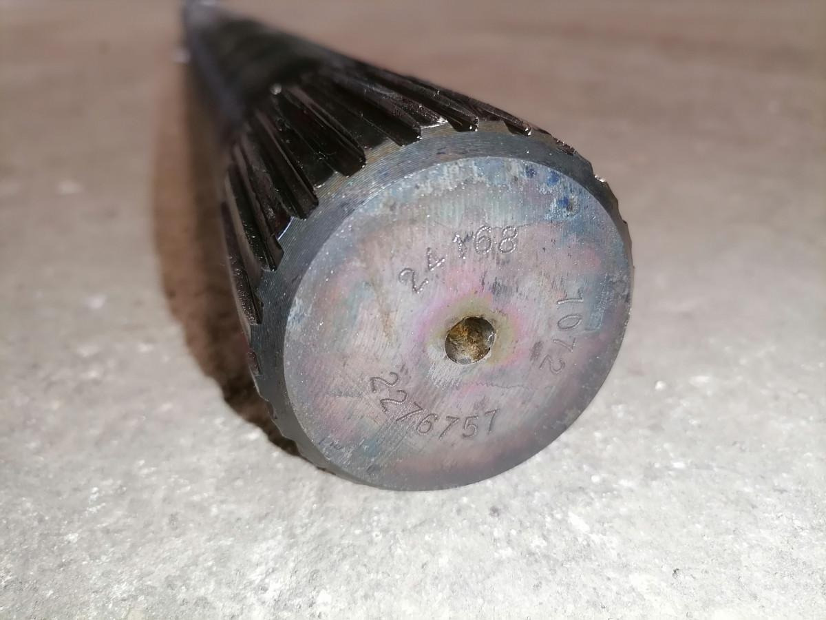 Scania Drive shaft 2276757 - Drive shaft for Truck: picture 5 Scania Drive shaft 2276757 - Drive shaft for Truck: picture 5