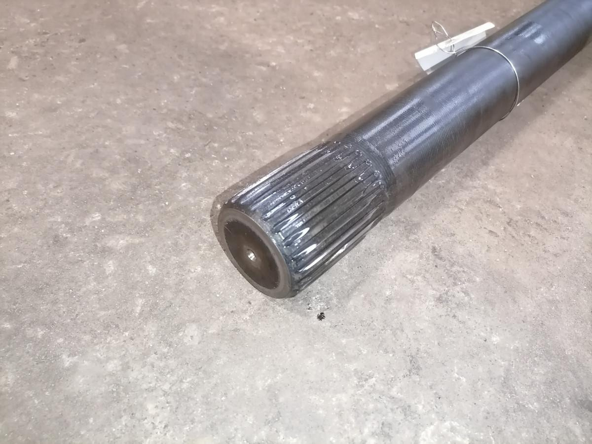 Scania Drive shaft 2276757 - Drive shaft for Truck: picture 3 Scania Drive shaft 2276757 - Drive shaft for Truck: picture 3