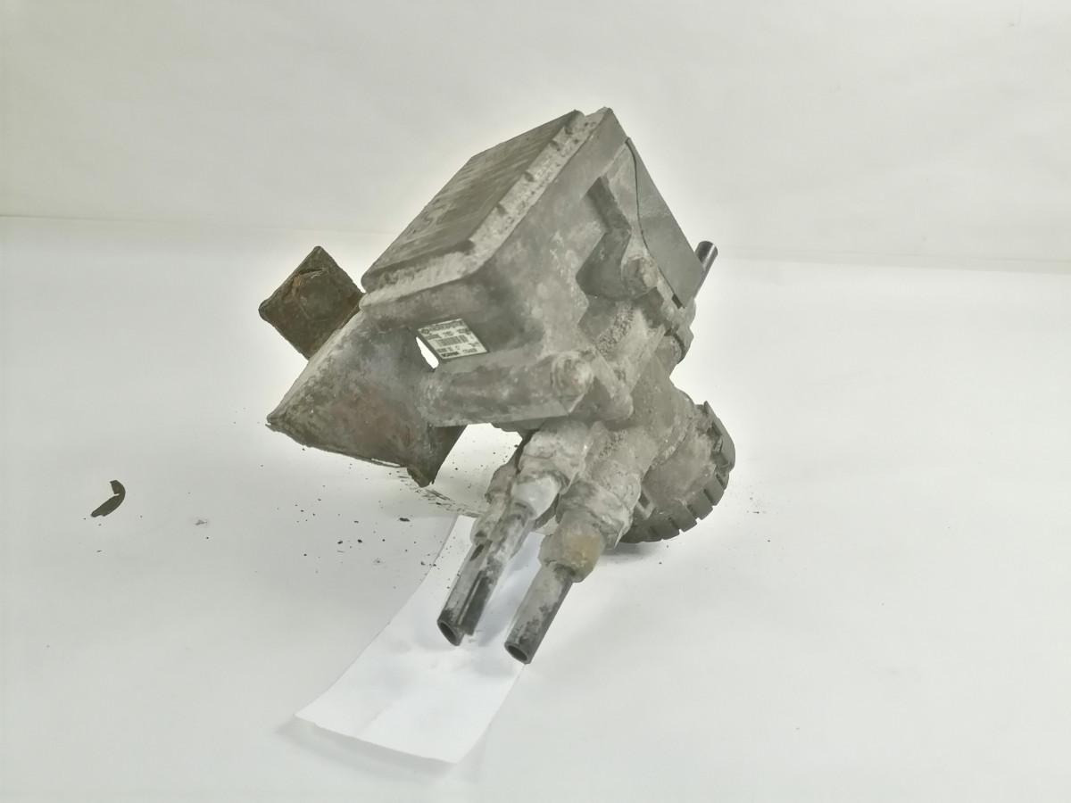 Scania EBS brake valve 1754939 - Brake valve for Truck: picture 3 Scania EBS brake valve 1754939 - Brake valve for Truck: picture 3