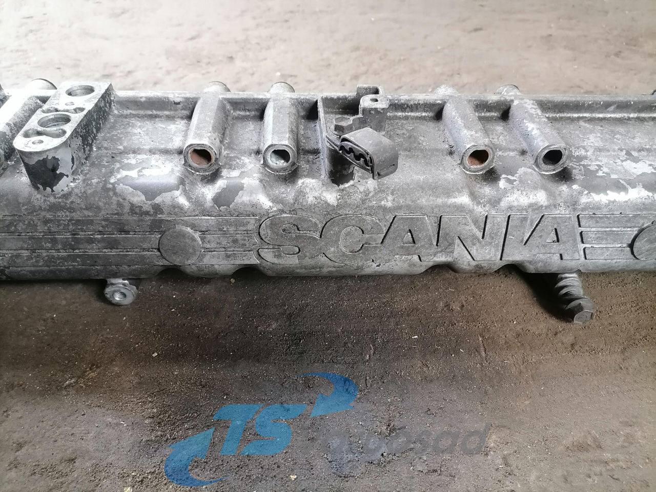Scania Intake mainfold 1390209 - Intake manifold for Truck: picture 5 Scania Intake mainfold 1390209 - Intake manifold for Truck: picture 5