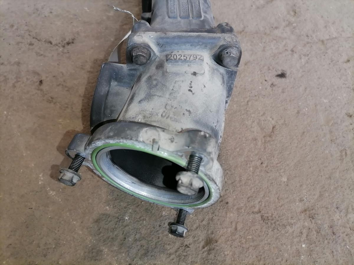 Scania Intake mainfold 1530132 - Intake manifold for Truck: picture 5 Scania Intake mainfold 1530132 - Intake manifold for Truck: picture 5