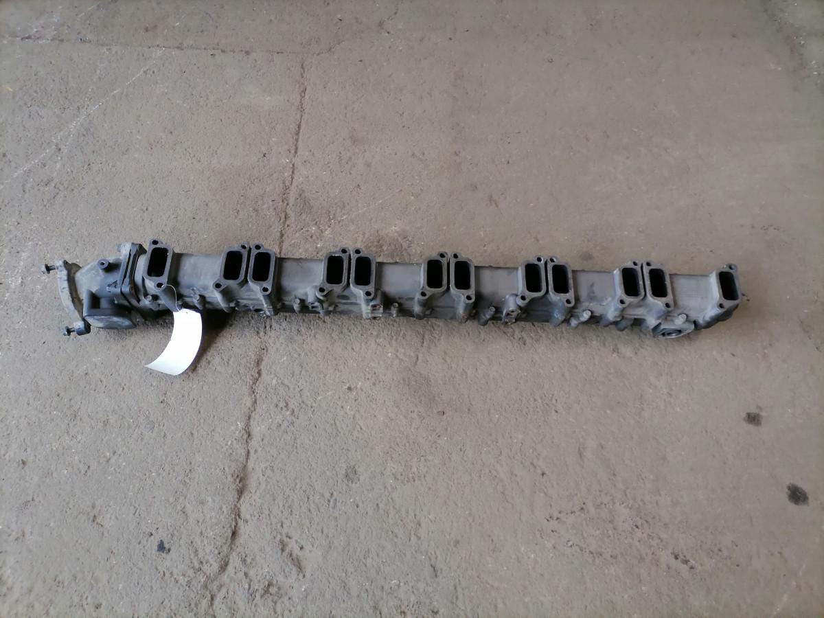 Scania Intake mainfold 1530132 - Intake manifold for Truck: picture 4 Scania Intake mainfold 1530132 - Intake manifold for Truck: picture 4
