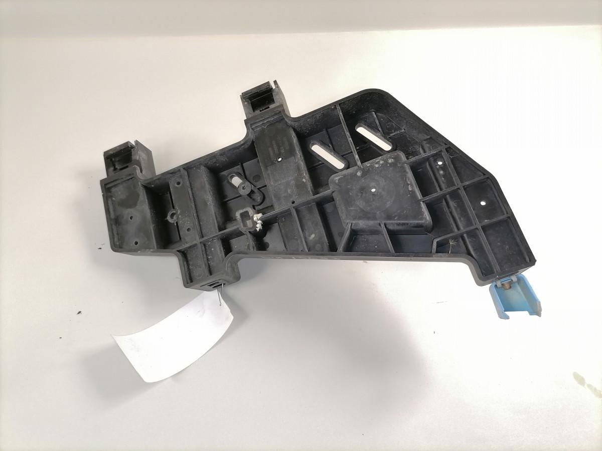 Scania Kabiini tuulesuunaja kandur 2326969 - Aerodynamics/ Spoiler for Truck: picture 3 Scania Kabiini tuulesuunaja kandur 2326969 - Aerodynamics/ Spoiler for Truck: picture 3