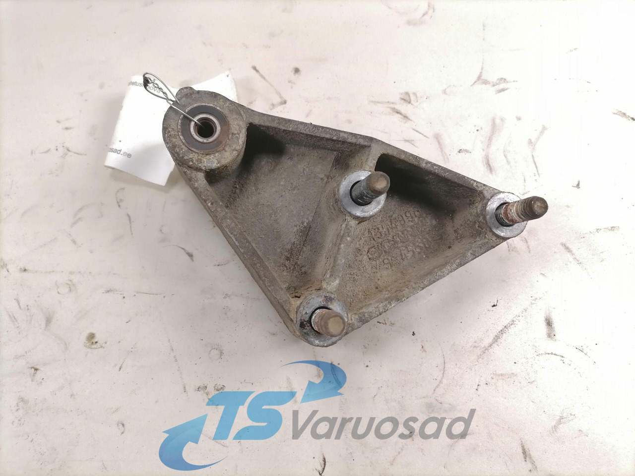 Scania Käiguvahetushoova kinnitus 1354990 - Gearbox and parts for Truck: picture 3 Scania Käiguvahetushoova kinnitus 1354990 - Gearbox and parts for Truck: picture 3