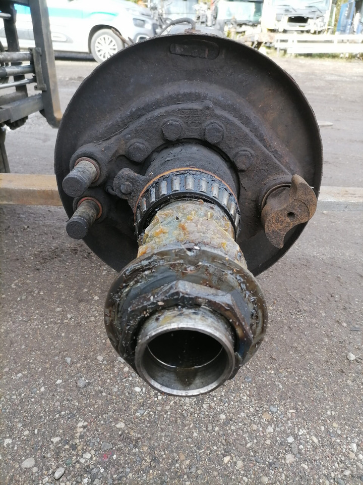 Scania Rear axel housing 1413991 - Axle and parts for Truck: picture 4 Scania Rear axel housing 1413991 - Axle and parts for Truck: picture 4